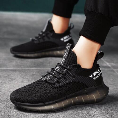 Casuales Light Mens Casual spring zapatos para 2020 Sneaker mesh Sneakers slip comfortable mens sapatos men on black sports Men