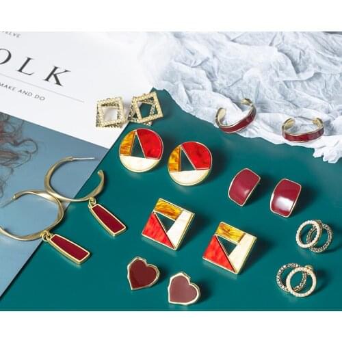 LOVR Korean Red Acrylic Earrings for Women Fashion Jewelry Vintage Geometric Metal Drop Dangle Earrings kolczyki Female Earings