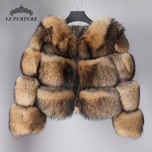 YZ Furture 2020 Winter New Style Womens Clothing Hot Sale Short Real Raccoon Fur Coat High Quality Fur Round Neck To Keep Warm