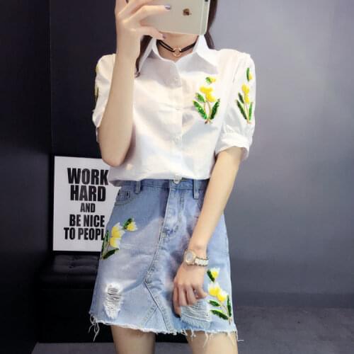 2021 Two-Piece Set Womens Summer Korean Style New Half Sleeve Embroidery Blouse and Embroidered Short Denim Skirt Suits Q424