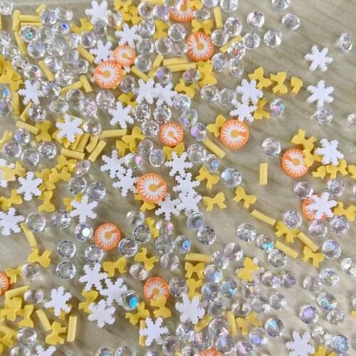 100g Mixed Polymer Rhinestone Flower Clay Slices Sprinkles for DIY Craft Slime Filling Phone Nail Art Decorations Accessories