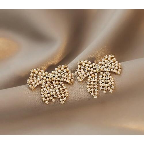 2021 New Fashion Korean Oversized White Pearl Drop Earrings for Women Bohemian Golden Round Pearl Wedding Earrings Jewelry Gift