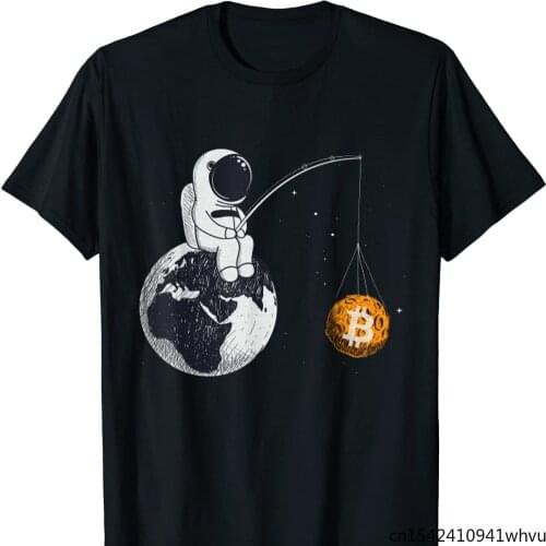 Bitcoin Funny An Astronaut Fishing for A Bitcoin Moon Gift Men T-Shirt Unisex Summer Trend Round Neck Plus Size M-5XL