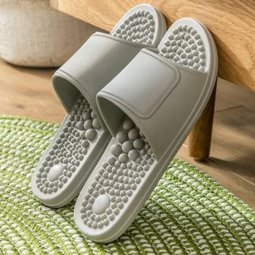 Summer New Foot Acupuncture Point Massage Slippers, Wear Non-slip Bathroom Bath Sandals and Slippers for Indoor and Outdoor Use