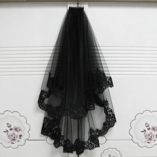 Cosplay Black Wedding Veil With Comb Short Lace Appliqued Edge Tulle Bridal Veil Two Layers Elbow Length Wedding Accessories