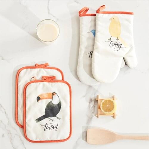 BEAR FAMILY Microwave Glove Set Potholder Gloves Mitts Kitchen Potholder Mat for BBQ Insulation Gloves Hot Oven Mitts Baking