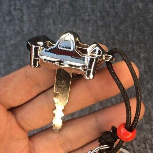 Universal New modified key head Creativity Keychain pendant Personalized jewelry