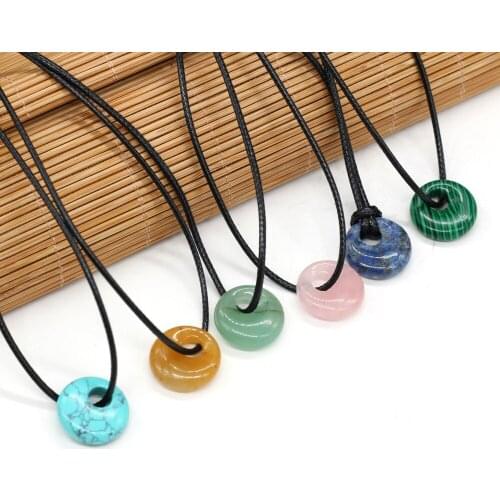 Natural Semi-precious Stones Torus Shape Pendant Necklace Mens Necklaces Womens Necklaces Suitable for Gifts Can Add Charm