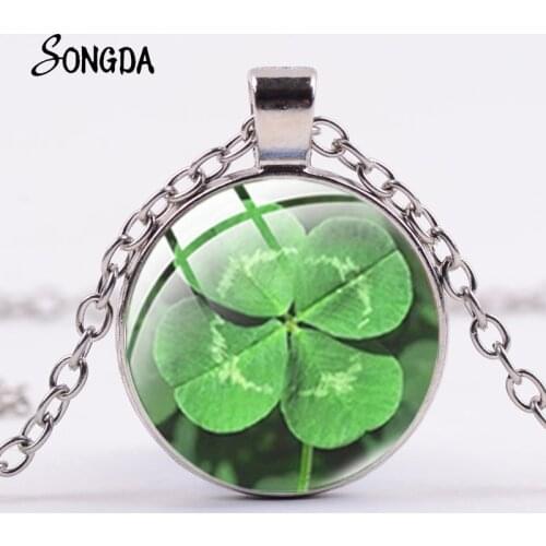 Clover Pendant Necklace Four Leaf Clover Art Photo Glass Crystal Cabochon Choker Fashion Lucky Jewelry Gift For Women Accessorie