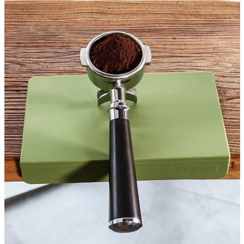 Strong Toughness Powder Hammer Pad Bar Counter Corner Pressed Powder Mat Coffee Machine Handle Non-slip Silicone Holder Base