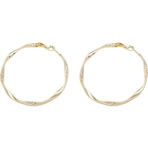 2021 Hoop Earrings Exaggerated Big Ear Ring Twisted Texture Circle Earings New Tide Female Contracted Aros Pendientes Mujer