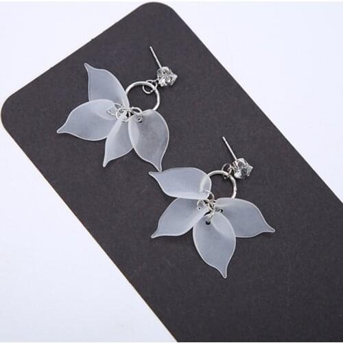 New Fashion Big White Flower Earrings For Women Jewelry Elegant Scrub Petal Earrings Crystal Ear Studs Jewelry Gift Wholesale