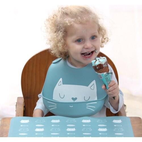 Baby Bibs Waterproof Silicone Feeding Baby Saliva Towel Cartoon Aprons Baby Bibs Adjustable Different Styles of Bibs