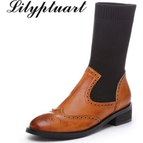 2020 new round head retro short boots square low heel rub color personality fashion boots Brock set foot socks boots