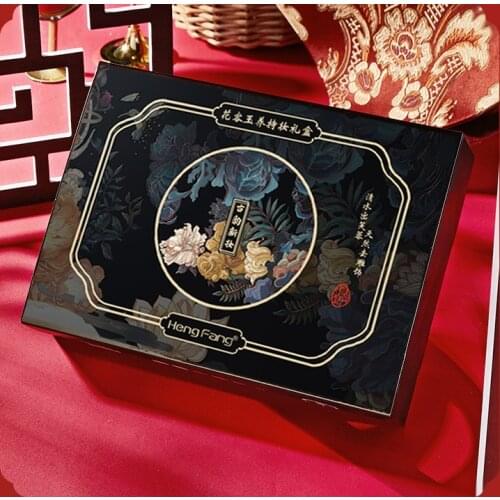 Classic Palace Style Makeup Gift Box Velvet Matte Lipstick Oil Control Nourishing Loose Powder Waterproof Beauty Cosmetics