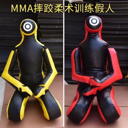 Wrestling dummy bag fighting fire fighting jiu-jitsu judo training stringing skill lock skill half kneeling dummy sandbag