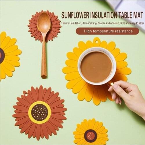 Sunflower Insulation Table Mat Sunflowers Shape Silicone Coaster Coffee Table Cup Mats Heat Insulation Cup Pads Placemat