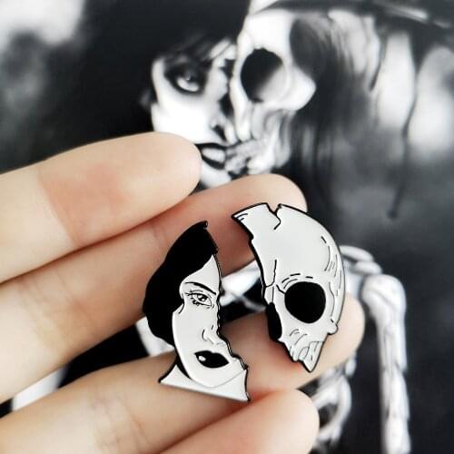 2pcs/set Dead Lovers Woman Skeleton Face Enamel Pins Custom Skull Brooches Bag Clothes Lapel Pin Badge Punk Cool Jewelry Gift