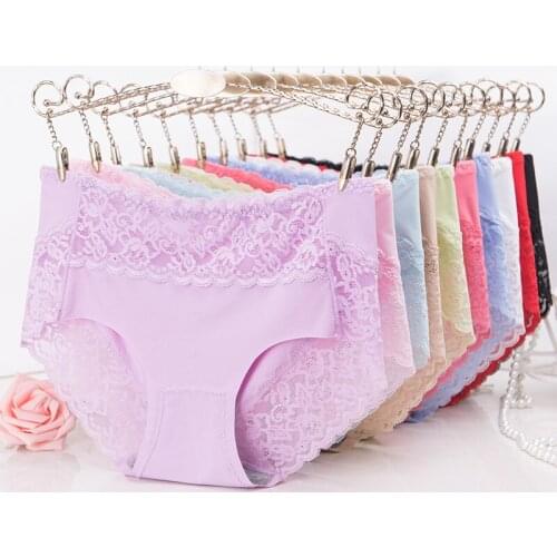 1PC Ice Silk Seamless Womens Underwear Breathable Cotton Crotch Lace Stitching Middle Waist Triangle Bottoms