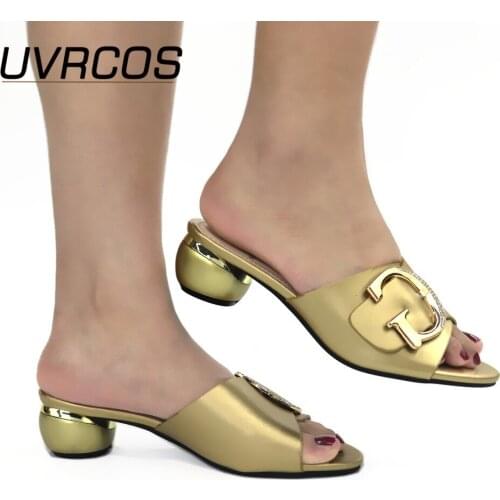 New Arrival Shoes for Women Slippers African Dress Women Nigerian Women Wedding Shoes Decorated with Rhinestone Party Pumps