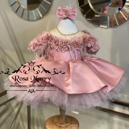 Lovely Pink Feather Flower Girls Dresses Wedding Ball Gown Scoop 3D Customized First Communion Birthday Pageant Party Gowns