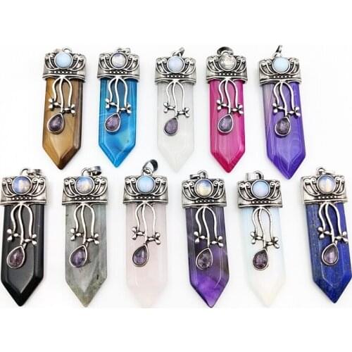 Natural pointed gems stone pendant opal stone decorate Antique Crystal Quartz Labradorite orchid louts Ornate Desgin