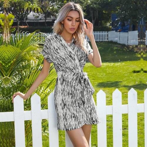 Summer New Tie-dyed Fish Scale Pattern V-neck Wrapped Irregular Casual Asymmetrical Belt Above Knee Dresses for Women Vestidos