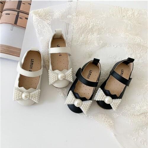 2021 Baby Leather Shoes 1-6 Years Girls Princess Sweet Bow-knot Pearl Bowtie Casual Shoes First Walkers Baby Soft Soft Flats