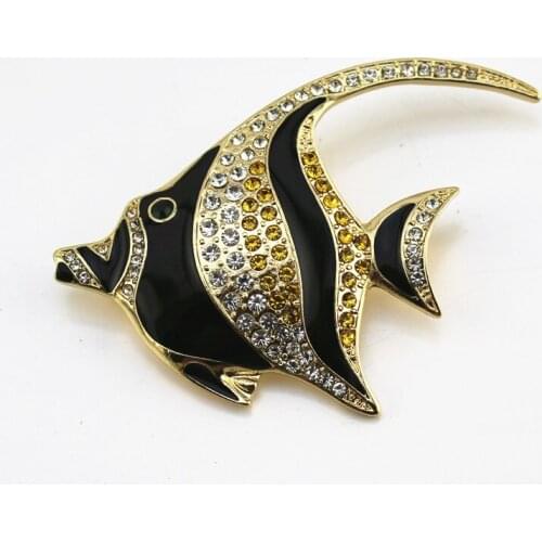 2020 New European and American retro style Enamel inlaid semi-precious tropical fish temperament fashion brooch