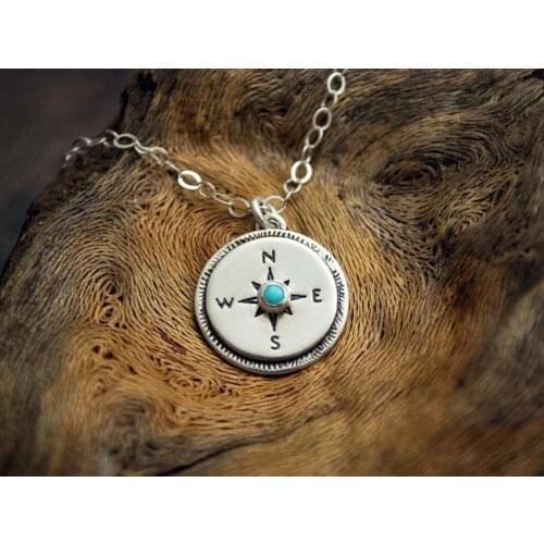 2021 Wholesale New Retro Simple Round Turquoise Compass Necklace Pendant for Men Women Friendship for Boys