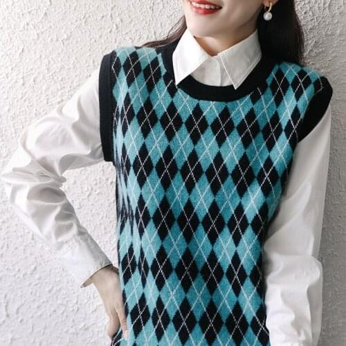 Menca sheep Women's Knitted Sweaters