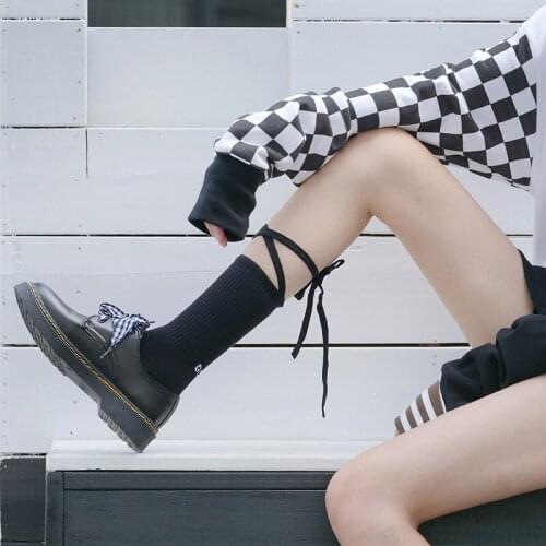 Autumn And Winter Ladies 2 Pairs/Pure Color High Tube Black And White Socks Cute And Funny Bandage Fashion Trendy Women Socks