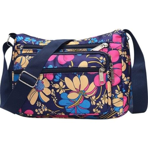 2021 Womens New Single Shoulder Bag Casual Straddle Bag Run In The Jianghu Stall Cheap Flower Cloth Crossbody Bag Wholesale