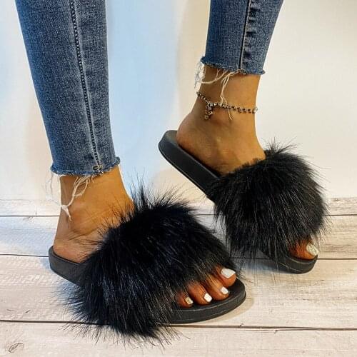 Women Luxury Fur Sandals Flat Indoor Cozy Furry Slides Solid Crystal Designer Home Shoes Ladies Female Sandalias Mujer