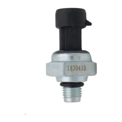 Oil Pressure Sensor RE167207 1839415C91 Fit for John Deere 8450 8650 Tractors