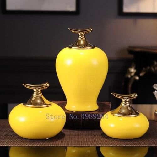 Creativity Ceramics Chinese Style Storage Jar Vase with Cover Golden Modern Home Decorations Living Room Crafts Decoration