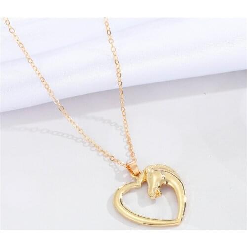 1PC Funny Cute Metal Hollow Heart Unicorn Necklace For Women Geometric Horse Animals Pendant Choker Chain Jewelry N172