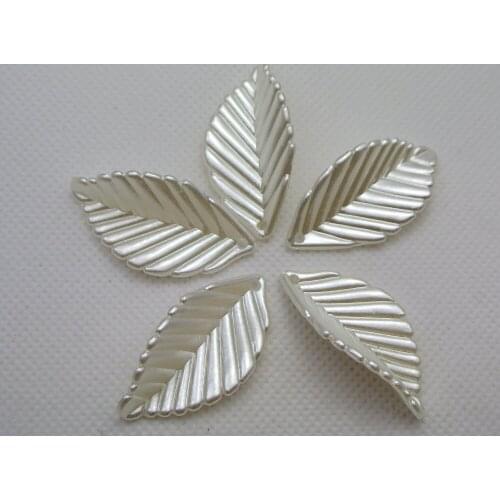 50 Ivory Acrylic Pearl Feather Leaf Leaves Beads Charm 36X19mm