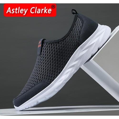2021 New Design Summer Couple Causal Shoes Light Weight Mesh Breathable Running Shoes High Quality Soft Big Size Unisex Jogging