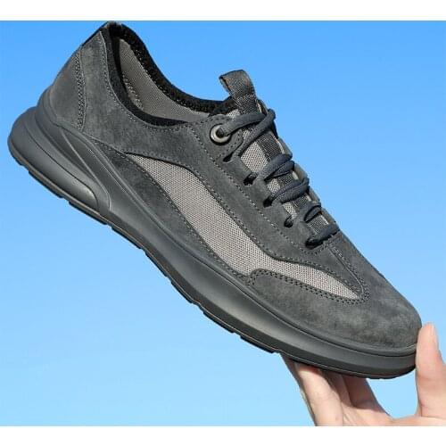 Breathable Leather Casual Shoes Men Fashion Slip-On Men Spring Loafers Shoes Fashion Sneakers