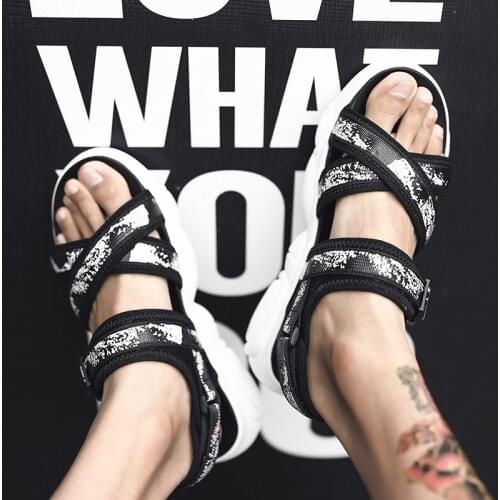 Male Breathable Guys Shoes Summer Breathable Mesh Men Sandale De Plage Beach Sandals Mens Style Mens Sneakers Respirant