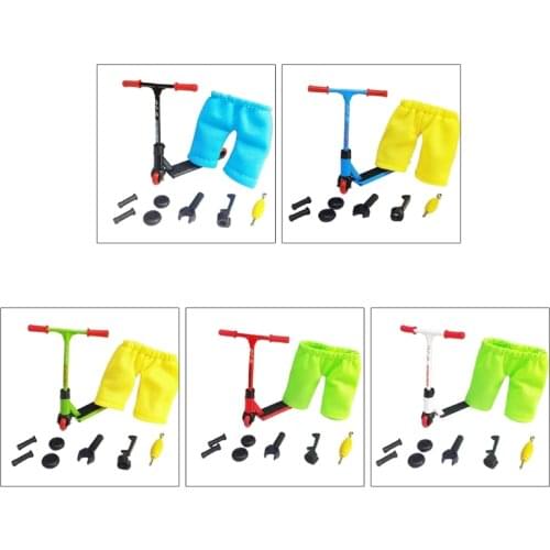 Mini Finger Scooter Toy Finger Toy Skateboards Realistic Finger Scooter Set for Toddlers Swing Board for Finger Training