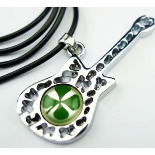 15 pcs News--real four leaf clover with violin shape handmade pendant best sale YQTDMY