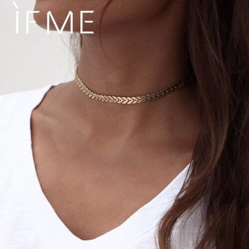IF ME Fashion Arrow Choker Necklace for Women Short Collars Gold Color Sequins Collier Collares Boho Jewelry Gift Party 2018 New