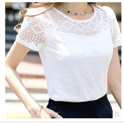 Spring and summer fashion new bottoming shirt Slim solid color elegant round neck short-sleeved openwork lace shirt female W523
