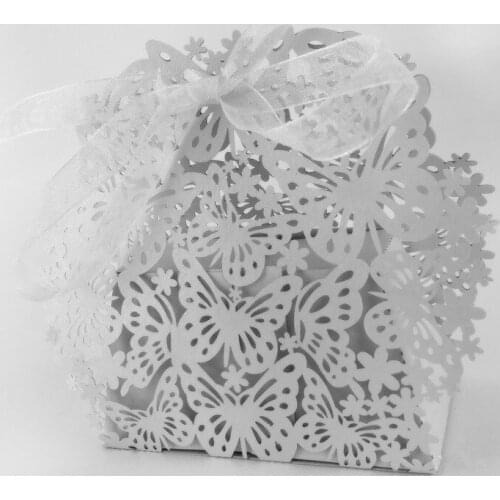 Hot sell laser cut wedding hollow favor party supply butterfly paper candy box for wholesale