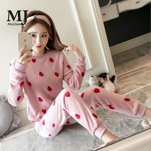 ML075A Cute Flannel Velvet Strawberry Lingerie Pyjamas Women Pajamas Pijama Suit Pigiama Donna Pyjama Femme Night Suit Sleepwear