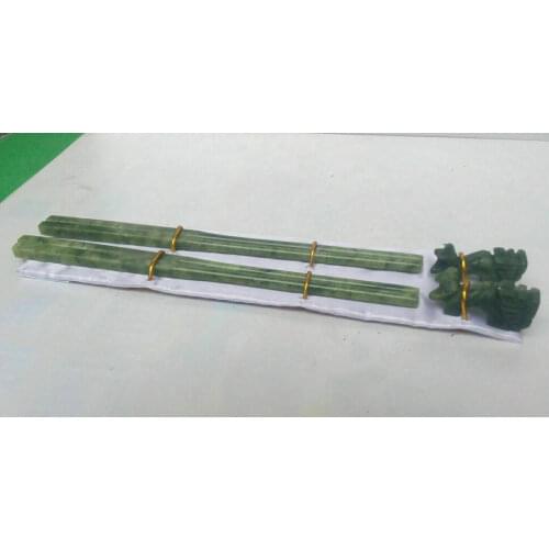 8.27 inches / 100% natural color jade two pairs of chopsticks.Kirin station