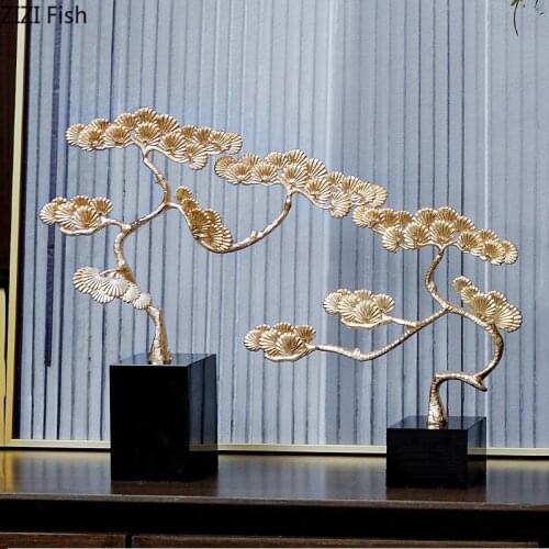Metal Golden Chinese Style Pine Tree Handicraft Furnishings Handmade Modern Home Decoration Accessories Crystal Base Decor