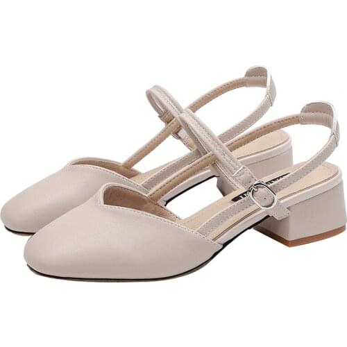 Baotou Thick With Sandals Female 2019 Summer New Square Head With Fairy Wind Word Buckle With Wild Womens Shoes Hollow